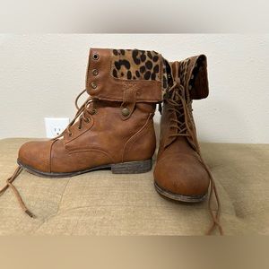 Women’s Boots